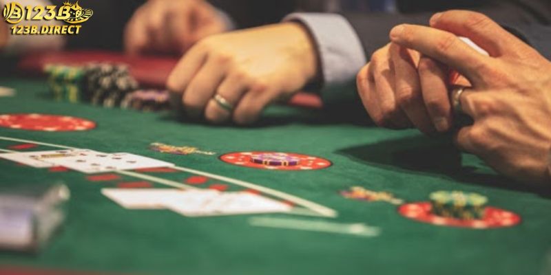 Vòng cược flop trong game bài poker